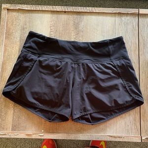Lululemon Athletic Shorts Size 4